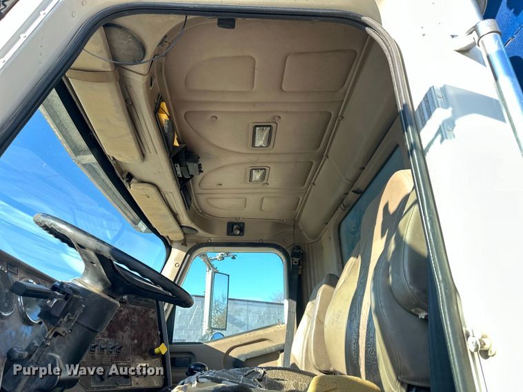 image for item DQ6449 2007 International  5500i dump truck