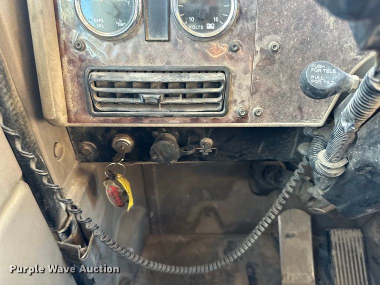 image for item DQ6449 2007 International  5500i dump truck