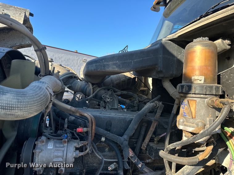 image for item DQ6449 2007 International  5500i dump truck