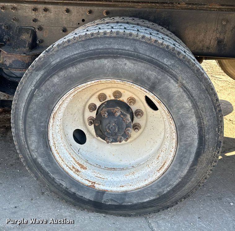 image for item DQ6449 2007 International  5500i dump truck