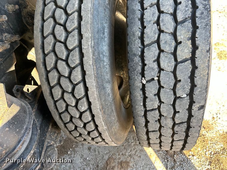 image for item DQ6449 2007 International  5500i dump truck