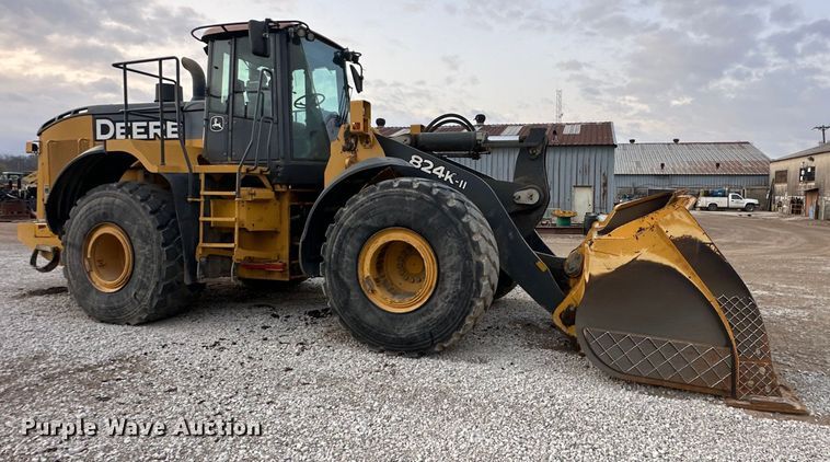 image for item DQ6457 2017 John Deere 824K II wheel loader