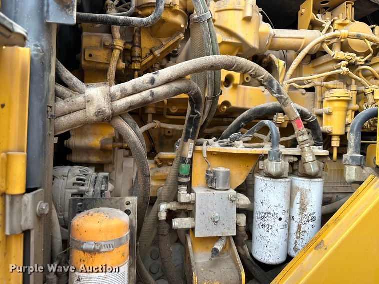 image for item DQ6457 2017 John Deere 824K II wheel loader