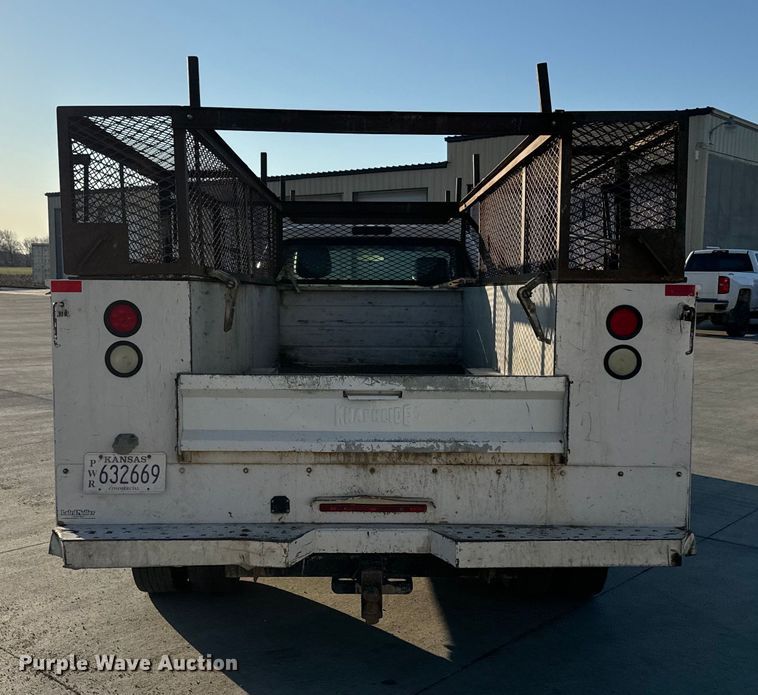 image for item DQ6759 2016 Ford F450 Super Duty utility / service truck