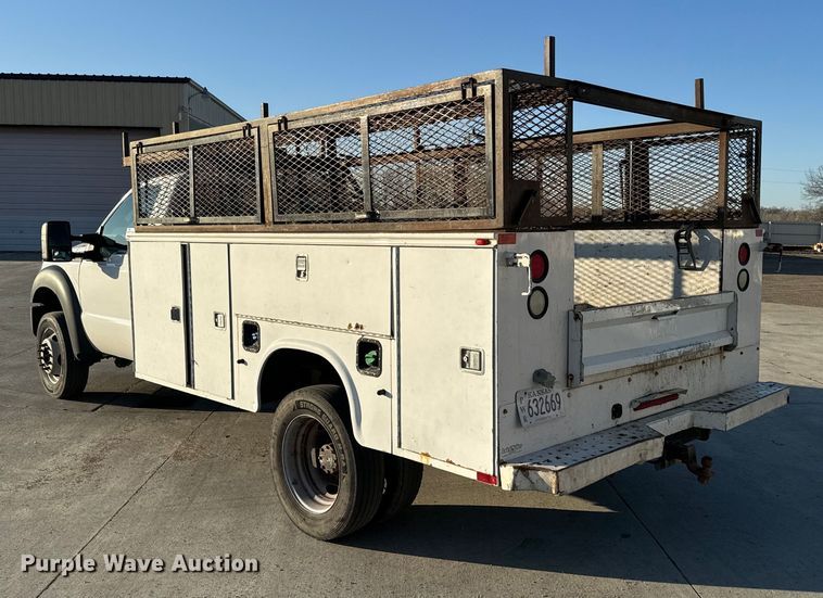 image for item DQ6759 2016 Ford F450 Super Duty utility / service truck