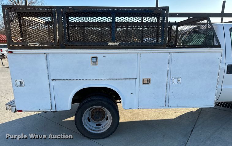 image for item DQ6759 2016 Ford F450 Super Duty utility / service truck