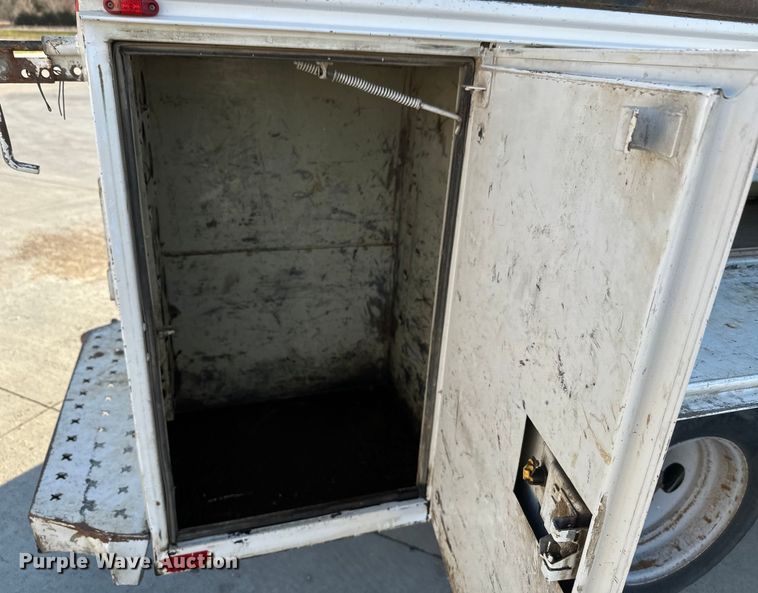 image for item DQ6759 2016 Ford F450 Super Duty utility / service truck