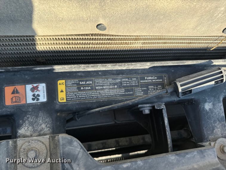 image for item DQ6759 2016 Ford F450 Super Duty utility / service truck