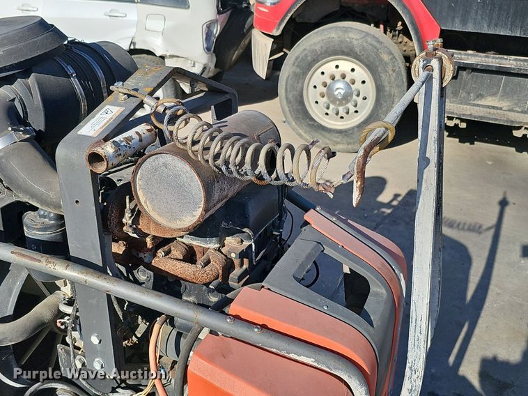 image for item DQ8585 Husqvarna FS6600D concrete saw