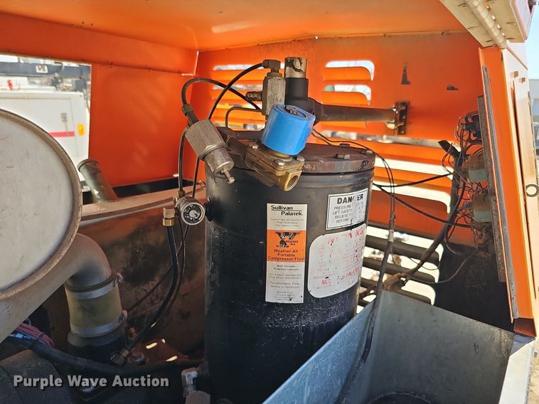 image for item DQ8588 Sullivan Palatek D185PJD air compressor