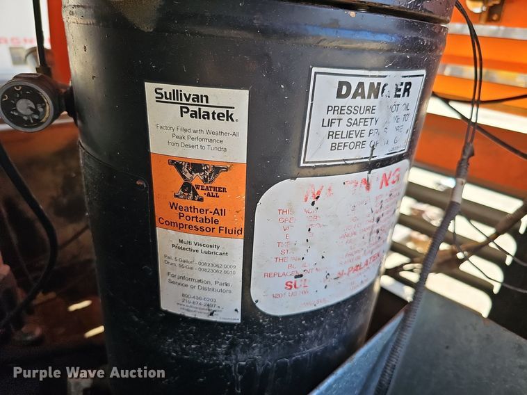 image for item DQ8588 Sullivan Palatek D185PJD air compressor