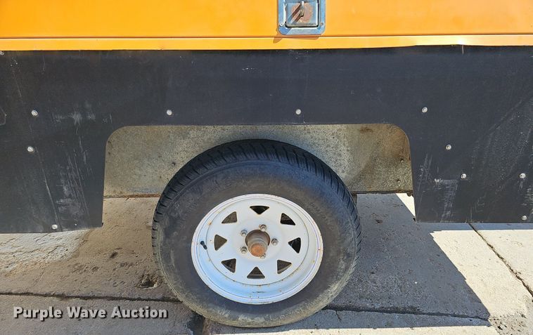 image for item DQ8588 Sullivan Palatek D185PJD air compressor