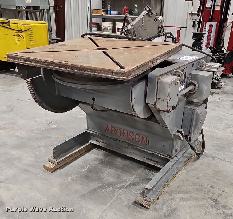 image for item DQ8594 1962 Aronson HD25 welding positioner