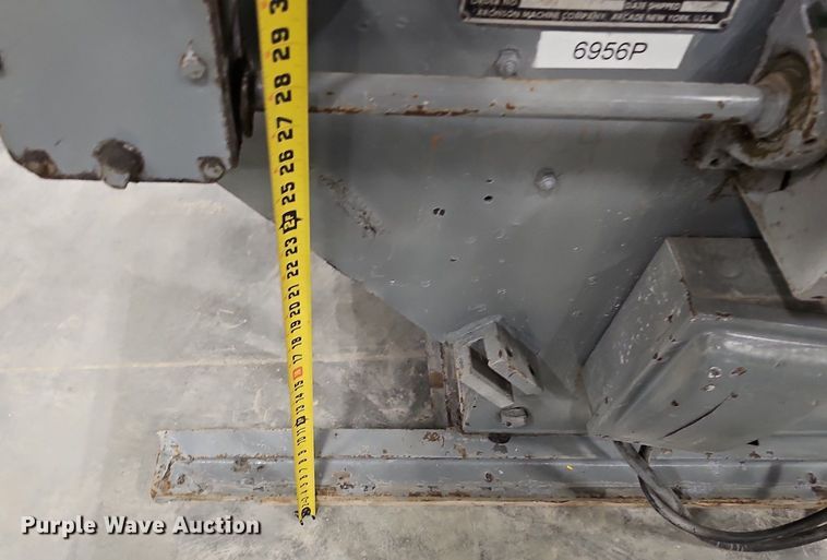 image for item DQ8594 1962 Aronson HD25 welding positioner