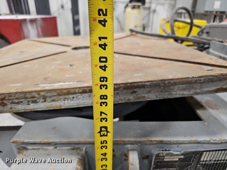 image for item DQ8594 1962 Aronson HD25 welding positioner