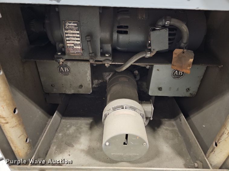 image for item DQ8594 1962 Aronson HD25 welding positioner