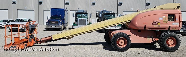 image for item DQ8598 2000 JLG Lift 600S boom lift