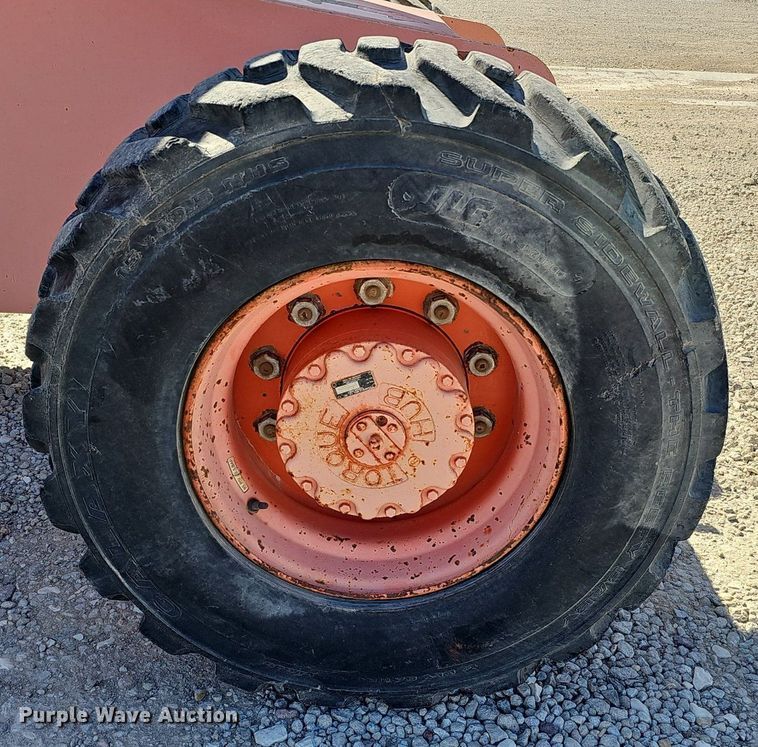 image for item DQ8598 2000 JLG Lift 600S boom lift