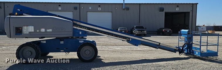 image for item DQ8599 2008 Genie S-60 boom lift