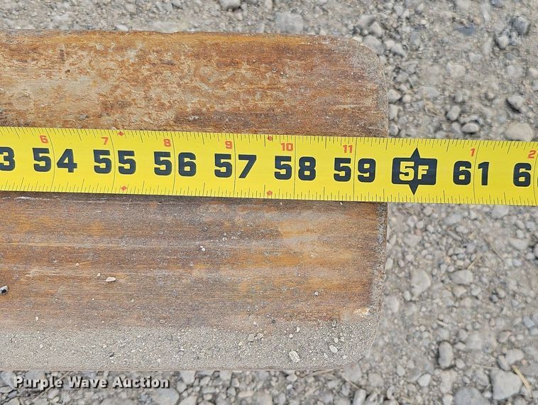 image for item DQ8611 1974 Caterpillar 950 wheel loader