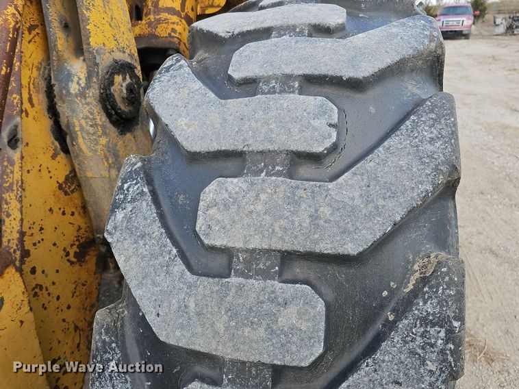 image for item DQ8611 1974 Caterpillar 950 wheel loader