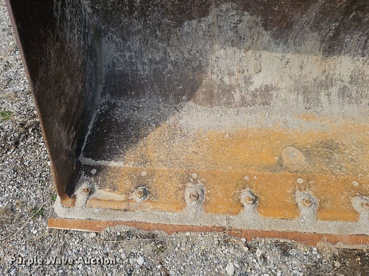 image for item DQ8611 1974 Caterpillar 950 wheel loader