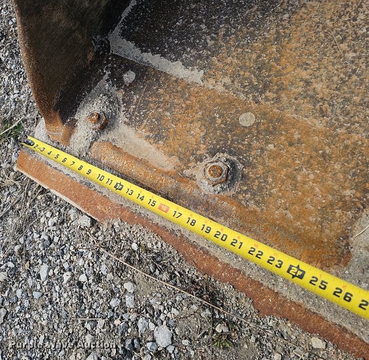 image for item DQ8611 1974 Caterpillar 950 wheel loader