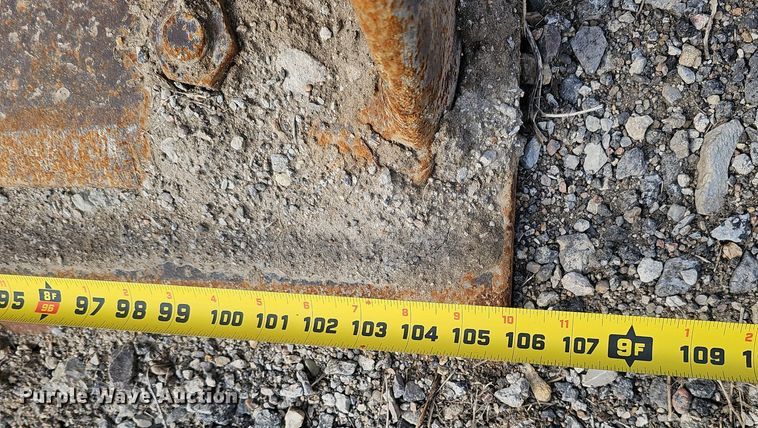 image for item DQ8611 1974 Caterpillar 950 wheel loader