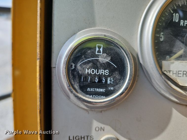 image for item DQ8614 1986 Ingersoll Rand SPF-48 single drum vibratory roller