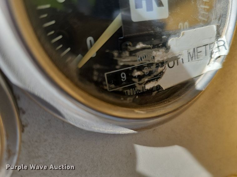 image for item DQ8614 1986 Ingersoll Rand SPF-48 single drum vibratory roller