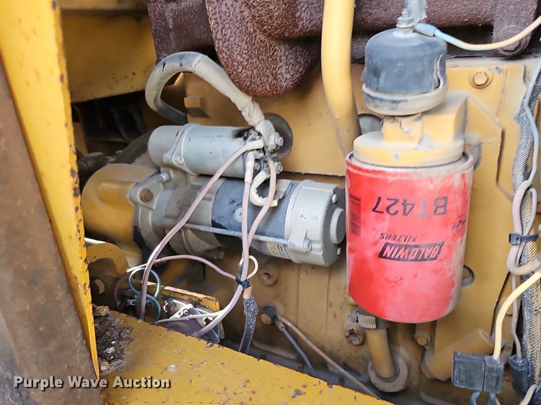 image for item DQ8614 1986 Ingersoll Rand SPF-48 single drum vibratory roller