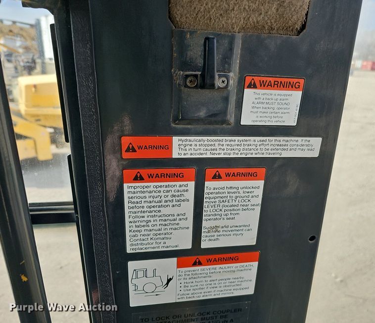 image for item DQ8620 1999 Komatsu WA180-3L wheel loader