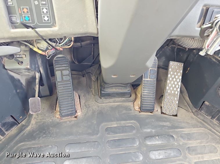 image for item DQ8620 1999 Komatsu WA180-3L wheel loader