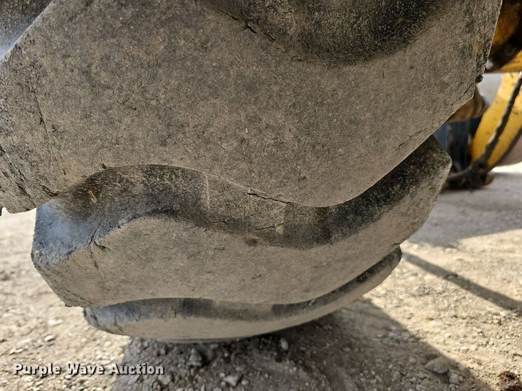 image for item DQ8620 1999 Komatsu WA180-3L wheel loader