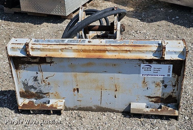 image for item DQ8629 FRD FX55WB-50 skid steer breaker