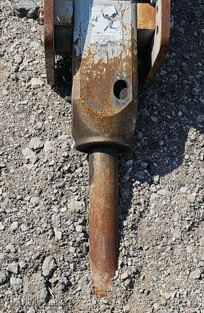 image for item DQ8629 FRD FX55WB-50 skid steer breaker