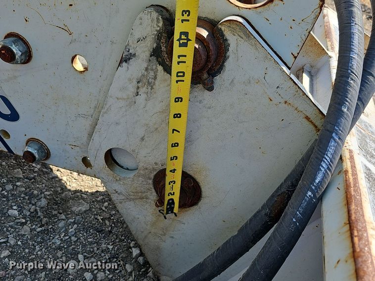 image for item DQ8629 FRD FX55WB-50 skid steer breaker