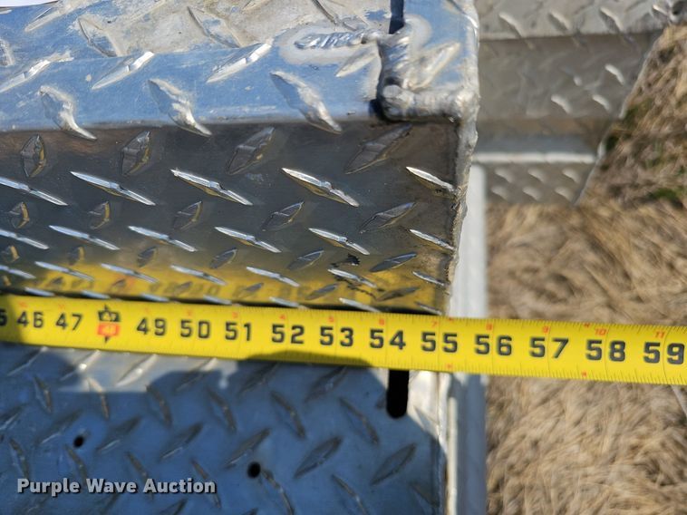 image for item DQ8630 (17) toolboxes