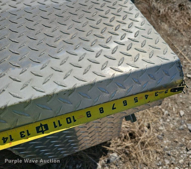 image for item DQ8630 (17) toolboxes