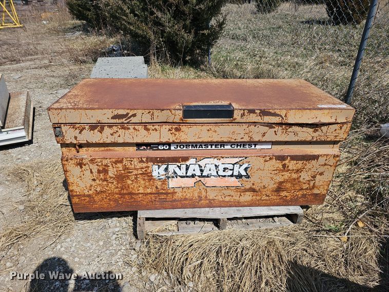 image for item DQ8630 (17) toolboxes