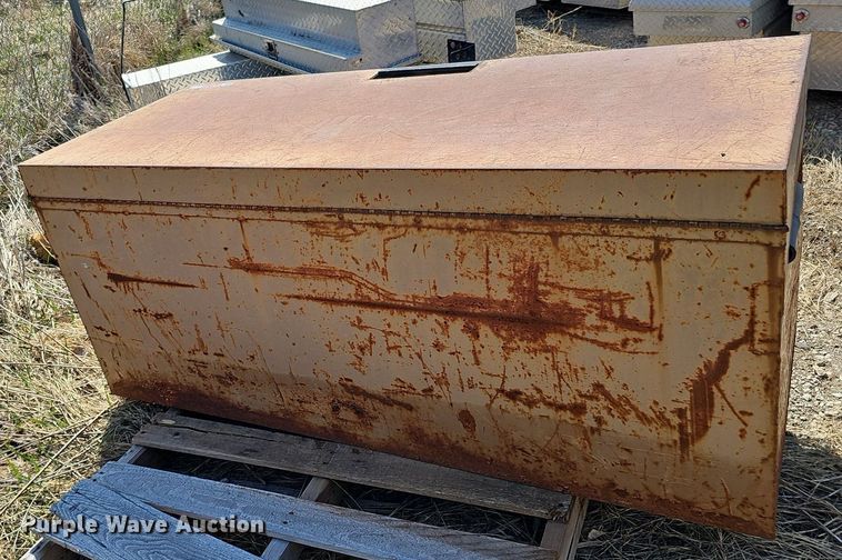 image for item DQ8630 (17) toolboxes