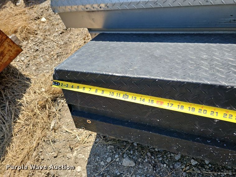 image for item DQ8630 (17) toolboxes