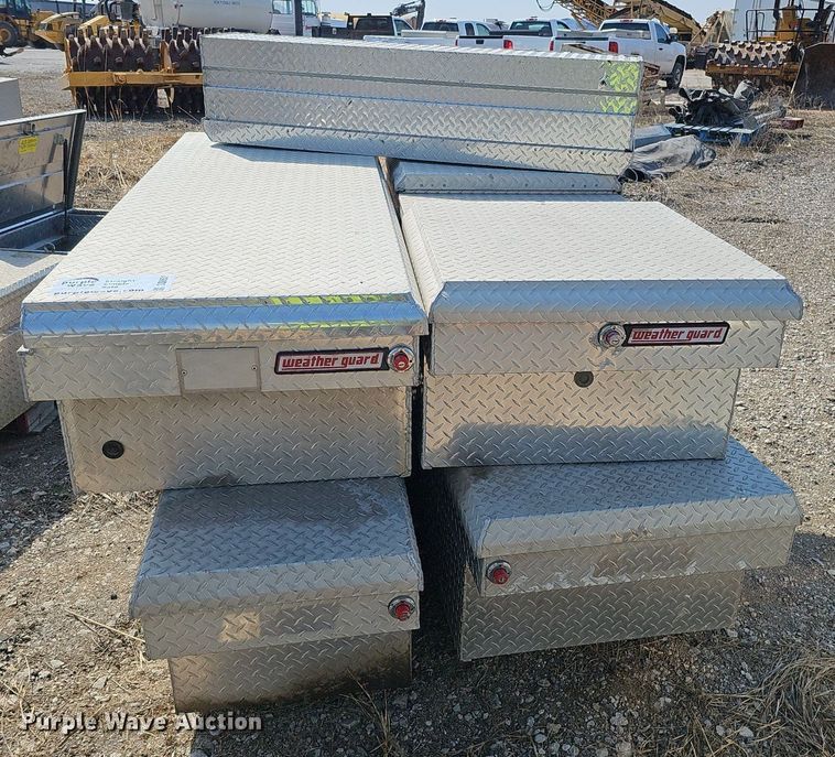 image for item DQ8631 (13) toolboxes