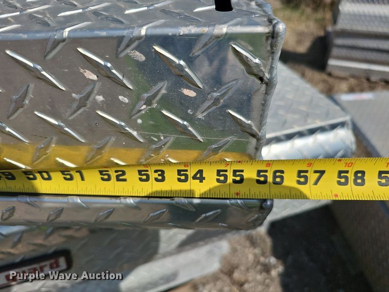 image for item DQ8631 (13) toolboxes