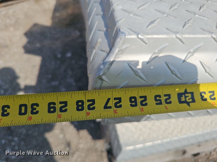 image for item DQ8631 (13) toolboxes