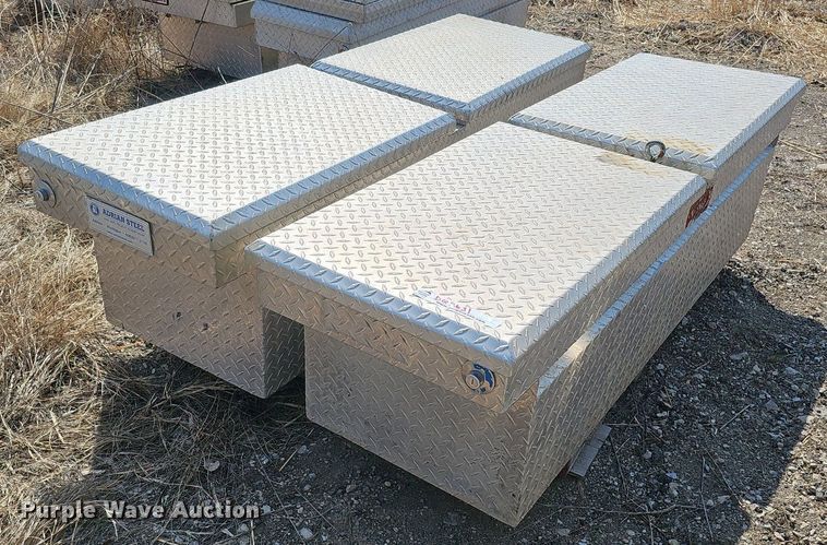 image for item DQ8631 (13) toolboxes