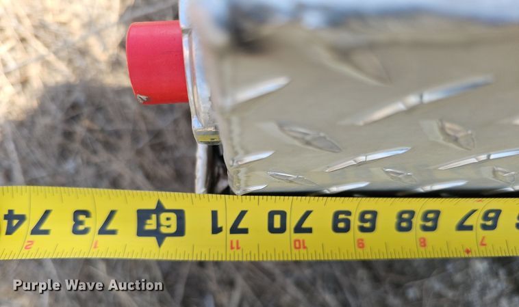 image for item DQ8631 (13) toolboxes