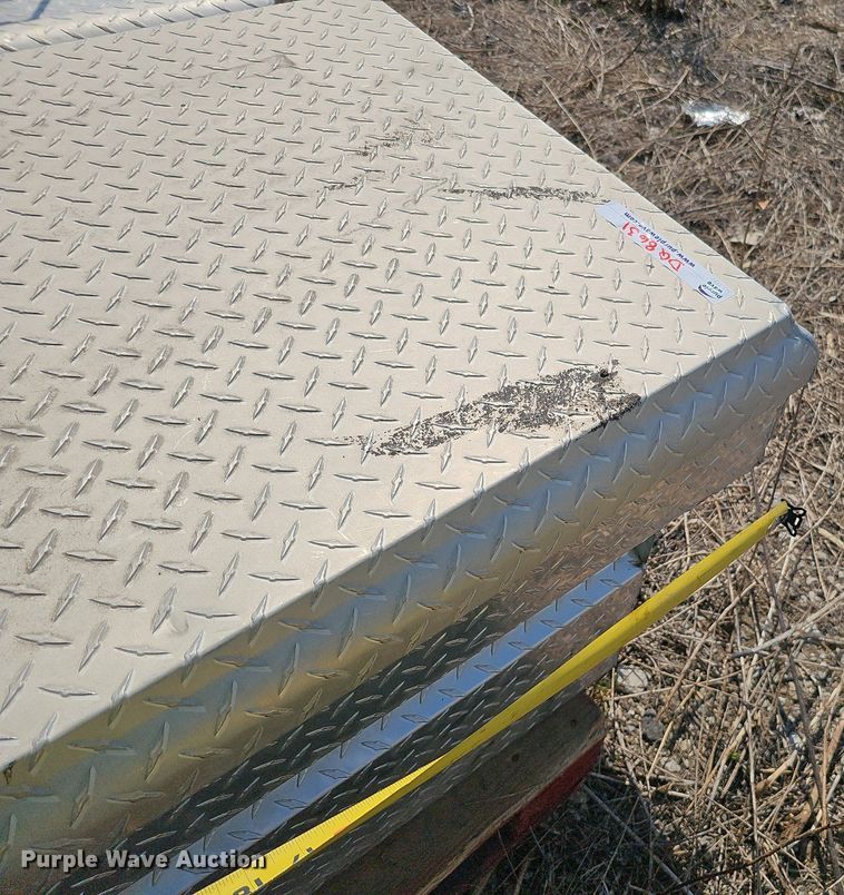 image for item DQ8631 (13) toolboxes