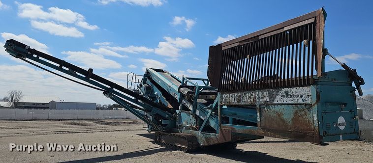 image for item DQ8634 2007 Powerscreen Turbo Chieftain 1400 screening plant