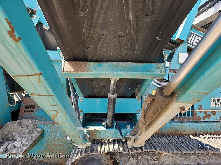 image for item DQ8634 2007 Powerscreen Turbo Chieftain 1400 screening plant